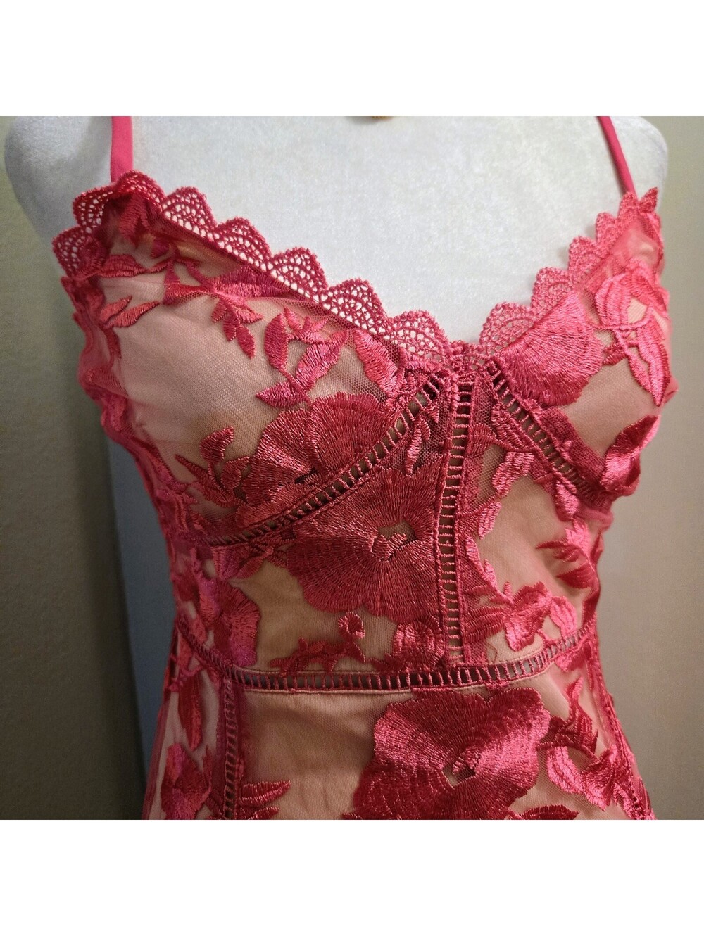 Lulus Pink Floral Embroidered Lace Sleeveless Mini Cocktail Dress Women Size Xs - Picture 4 of 6